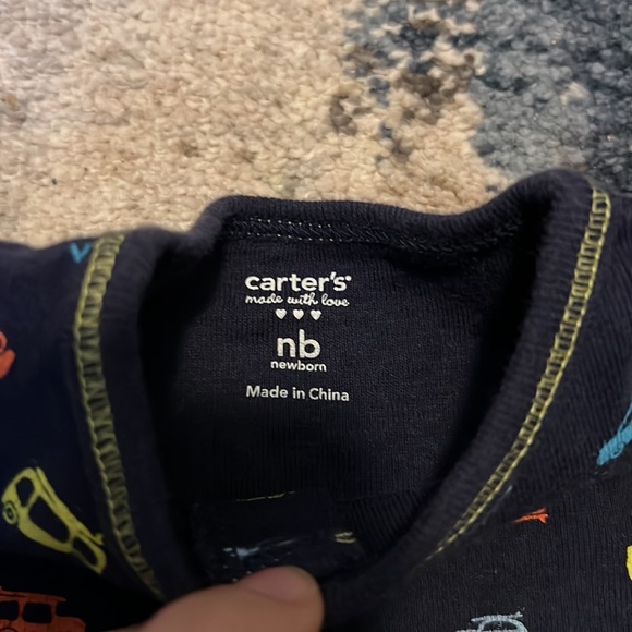 Newborn romper lot (B-5) - Picture 7 of 11